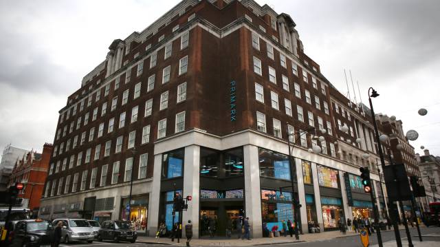 El edificio de la tienda Primark en Oxford Street, Londres, una de las &uacute;ltimas adquisiciones del empresario Amancio Ortega.