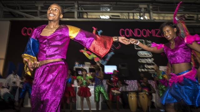 Espectáculo en la Conferencia del Sida en Durban.