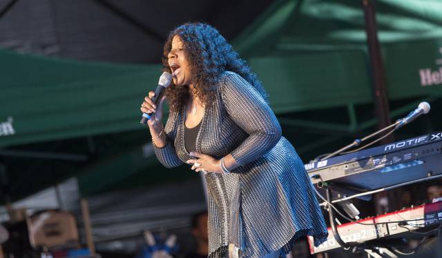 De cómo una ciudad se transforma en festival de música