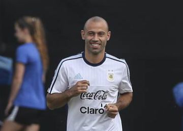 Luis Enrique, Mascherano y el delantero