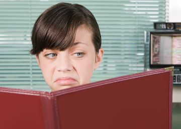 ¿Come fuera de casa? El momento perfecto para lavarse las manos, según la ciencia