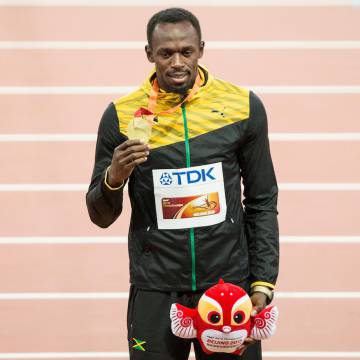 A su lado, Usain Bolt no tiene mérito