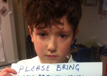 Manda un mensaje a quien le vendió su móvil y pasa esto