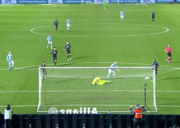 El gafe antológico de Danilo: gol absurdo en propia puerta