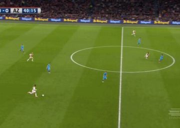 El hijo de Kluivert hace la jugada del año