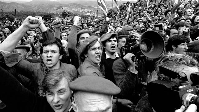 Indignación por los sucesos de Montejurra (Navarra) en 1976.