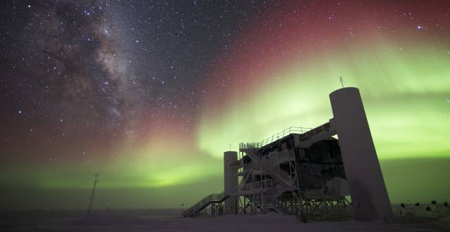 Imagen del laboratorio de detecci&oacute;n de neutrinos IceCube, en la Ant&aacute;rtida. 