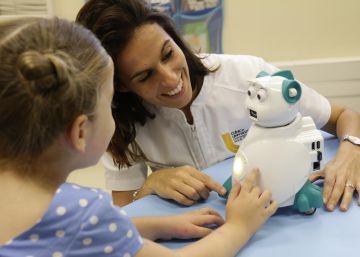 Terapia con robots para ni&ntilde;os con autismo.