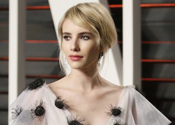 La actriz Emma Roberts en la fiesta de Vanity Fair tras los Oscar este 2016. 