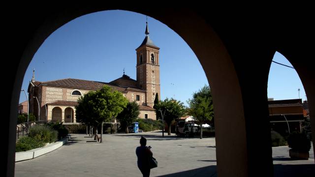 Iglesia de la Purísima Concepción, en la Plaza de la Villa de Ajalvir.