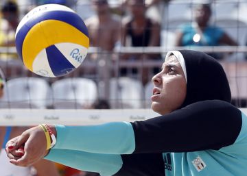 Partido de voley playa entre Egipto e Italia en el marco de los Juegos Ol&iacute;mpicos R&iacute;o 2016.