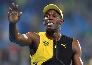 RIO DE JANEIRO, BRAZIL - AUGUST 14: Usain Bolt of Jamaica waves to the crowd after winning the men's 100m final at the Olympic stadium during the Rio 2016 Olympic Games on August 14, 2016 in Rio de Janeiro, Brazil. (Photo by Pascal Le SegretainGetty Images)