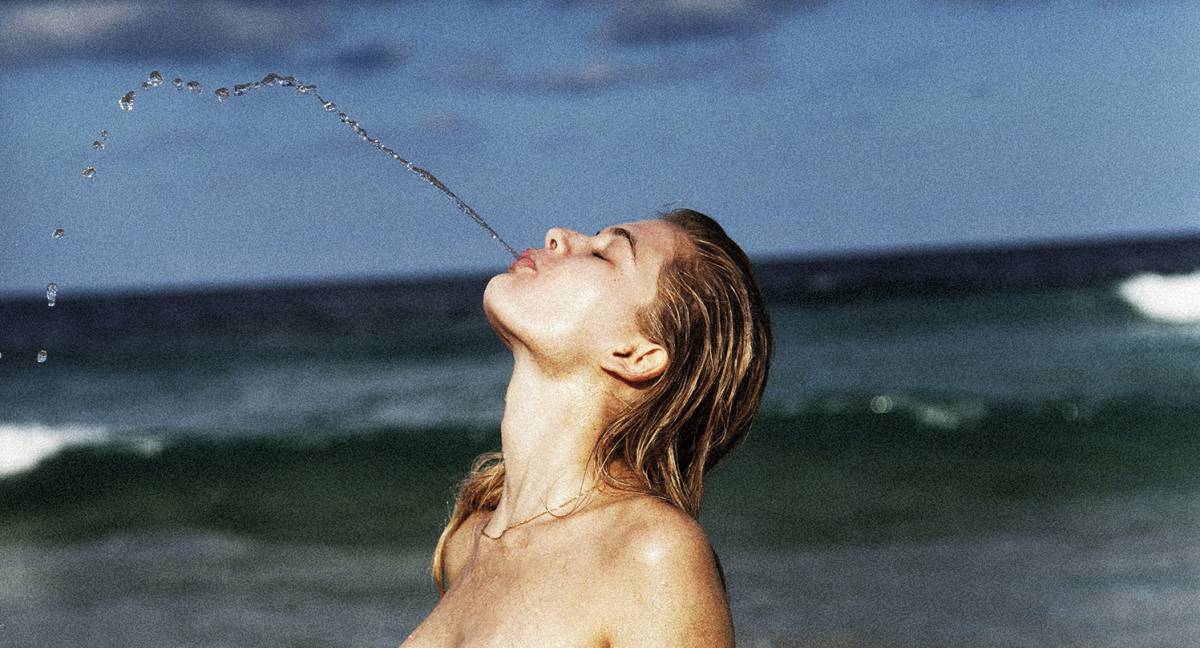 Erotismo artístico en las playas del Mediterráneo