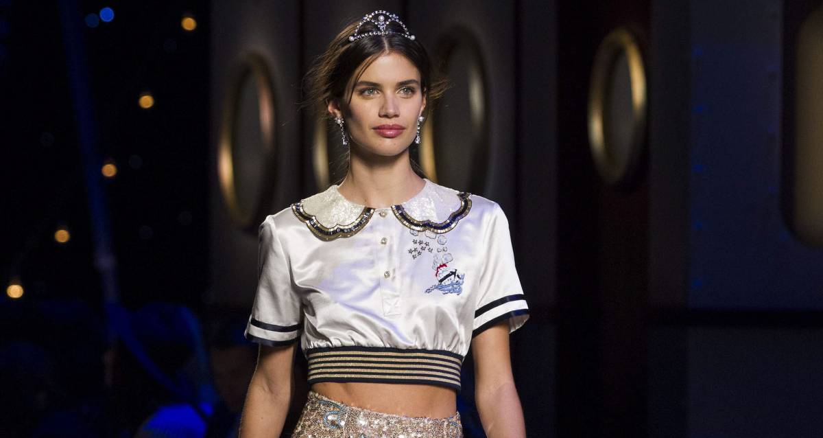 Sara Sampaio en el desfile de Tommy Hilfiguer en Nueva York, el pasado 2015. 