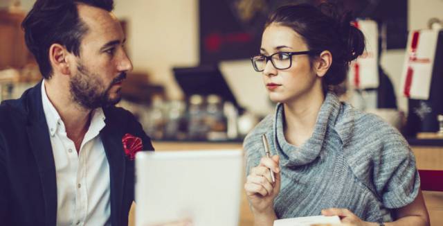 Cómo saber quién rechazó tu solicitud de amistad en Facebook