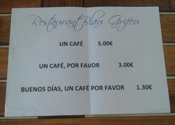 El cartel que ofrece descuentos en el café a cambio de buena educación