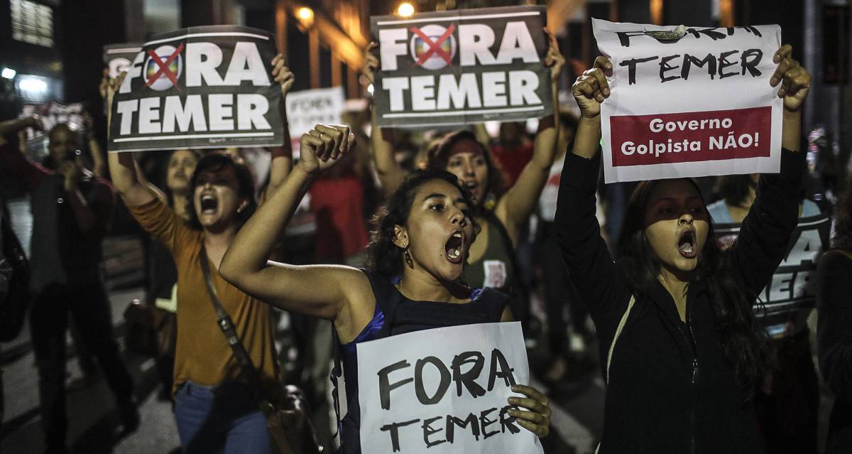Protesta contra la destituición de Dilma en Río de Janeiro (Brasil).