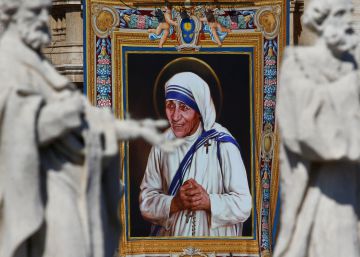 Imagen de Teresa de Calcuta en el Vaticano. 
