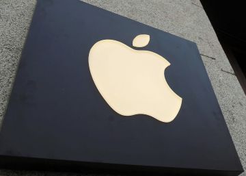 Aspecto de la fachada de la nueva tienda emblem&aacute;tica de Apple en Espa&ntilde;a. 