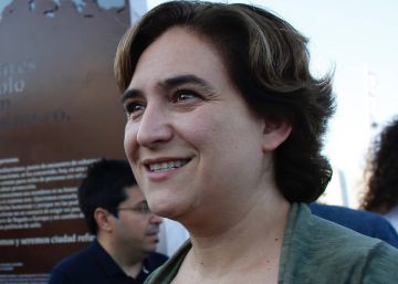 Colau empieza a recuperar servicios privatizados