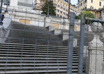 Una imagen de la escalinata de la plaza de Espa&ntilde;a, en Roma.