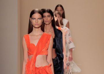 Desfile de Victoria Beckham en Nueva York.