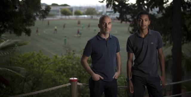 Mark Freeman and his son Malachai.