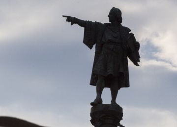 El dedo censor de la CUP apunta a Cristóbal Colón