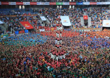 El Xiquets de Hangzhou descarreguen el 3de9 amb folre a Tarragona