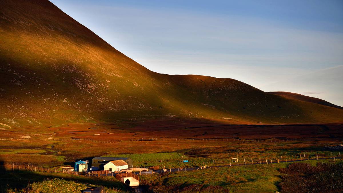 Vista general de la isla de Foula (Escocia).