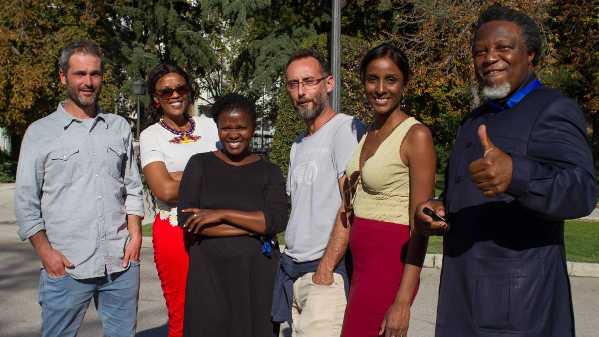 Los periodistas Xavier Aldekoa, Aisha Dabo, Rosebell Kagumire, Pepe Naranjo, Verashni Pilai y Eric Chinje, este lunes en Madrid.