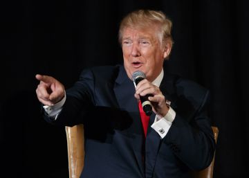 Republican presidential candidate Donald Trump speaks during a town hall with the Retired American Warriors, Monday, Oct. 3, 2016, in Herndon, Va. (AP Photo Evan Vucci)
