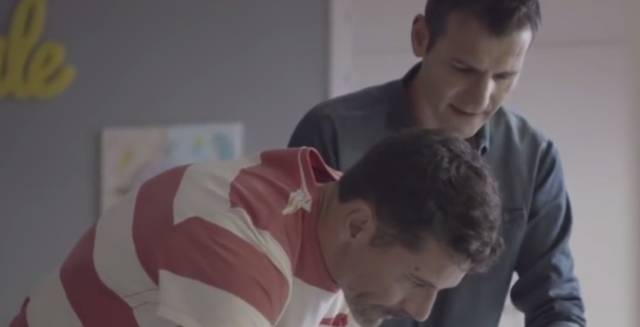 A frame from the El Corte Inglés ad.