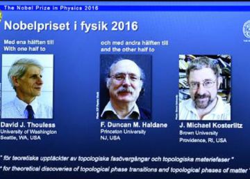 Los premiados con el Nobel de Física 2016.