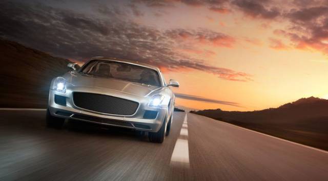 Las 9 multas (tontas) que pueden ponerte por usar mal las luces