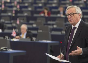 El presidente de la Comisi&oacute;n Europea, Jean-Claude Juncker, en el pleno del Parlamento Europeo del 26 de octubre.