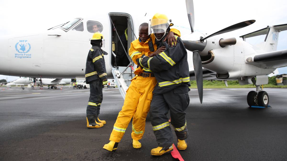 Simulacro de servicios de rescate en emergencias en RD Congo con el UNHAS.