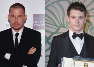 El dise&ntilde;ador Alexander McQueen y, a la derecha, el actor Jack O'Connell