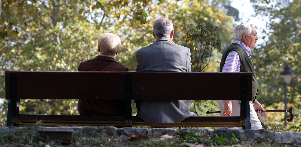Jubilados en el centro de Madrid.