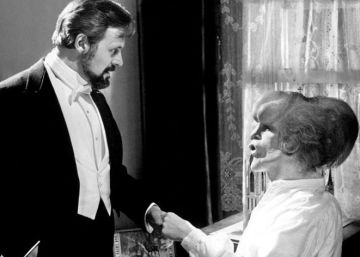 El Hombre Elefante no está aquí para asustarlos