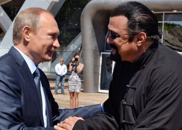 Vladimir Putin y Steven Seagal.