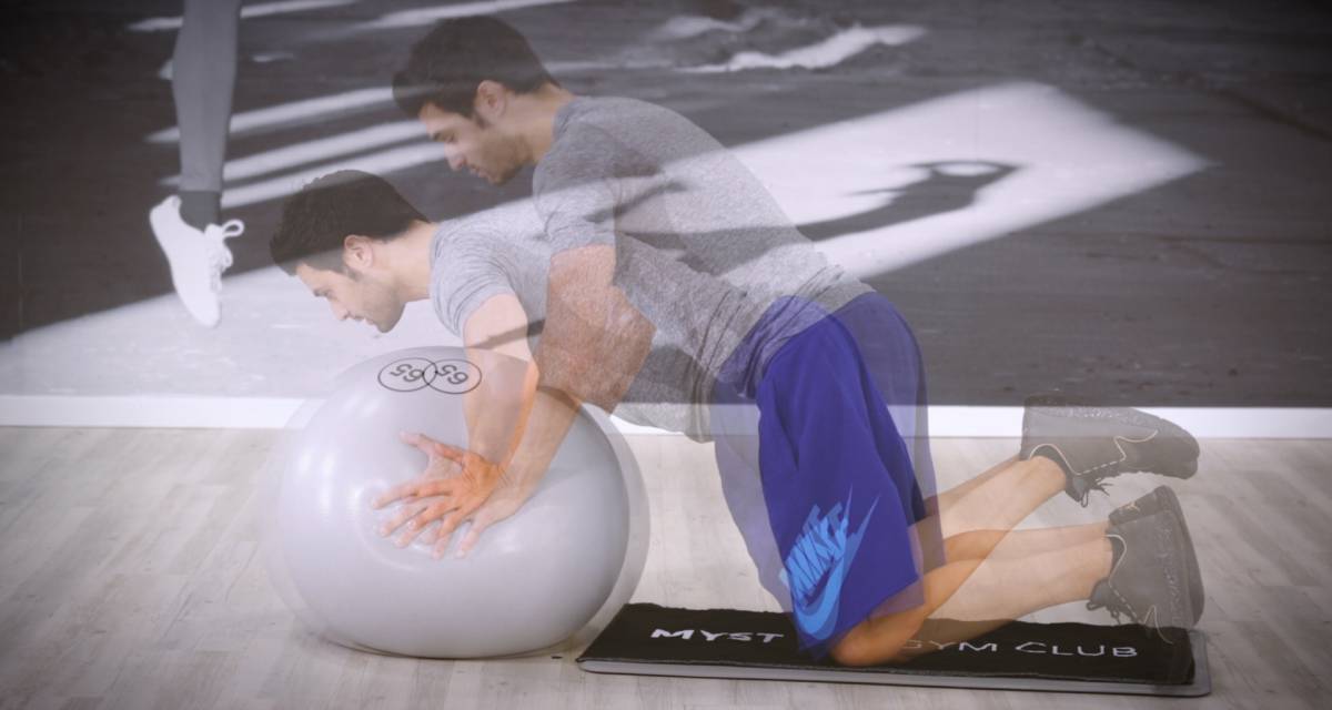 Vídeo| El reto de los 4 minutos: músculos de hierro con solo un ‘fitball’