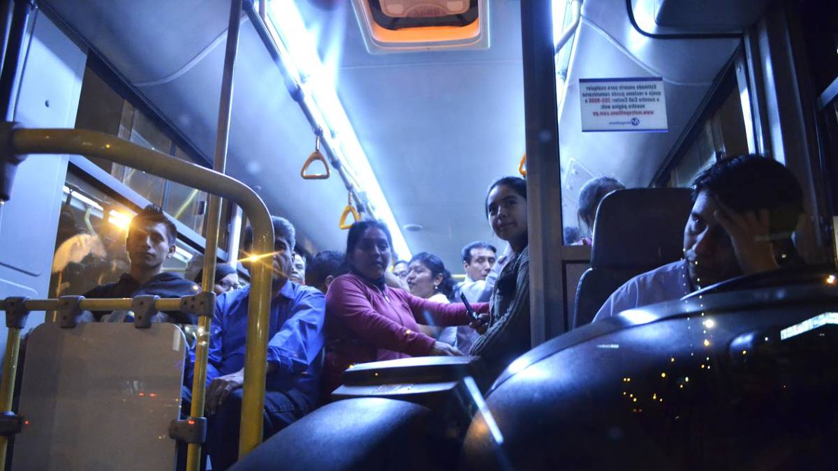 El transporte público es uno de los principales focos de transmisión de la tuberculosis.