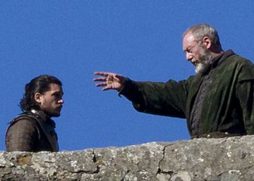 The Spanish fans giving the ‘Game of Thrones’ game away