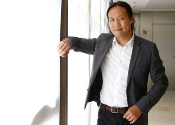 How Spain’s Chinese immigrants went from dishwashers to doctors