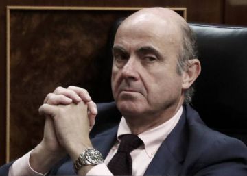 ¿Son propios de las clases altas los apellidos que empiezan con 'De'?