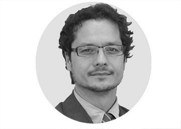 La Casa Blanca, a punto de caer