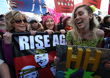 Así marcharon las 'celebrities' para defender a las mujeres