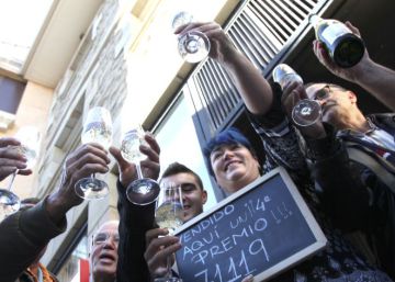 Administraci&oacute;n de loter&iacute;a en Becerril de la Sierra en 2015.