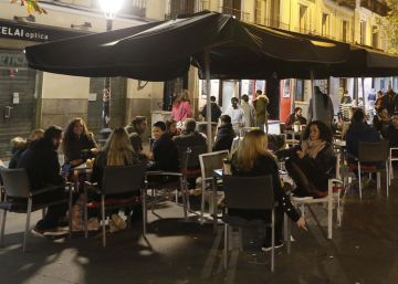 Dvd 815 111116 Ruido, tráfico y ambiente nocturno en las madrugadas del barrio de Chueca. KIKE PARA.